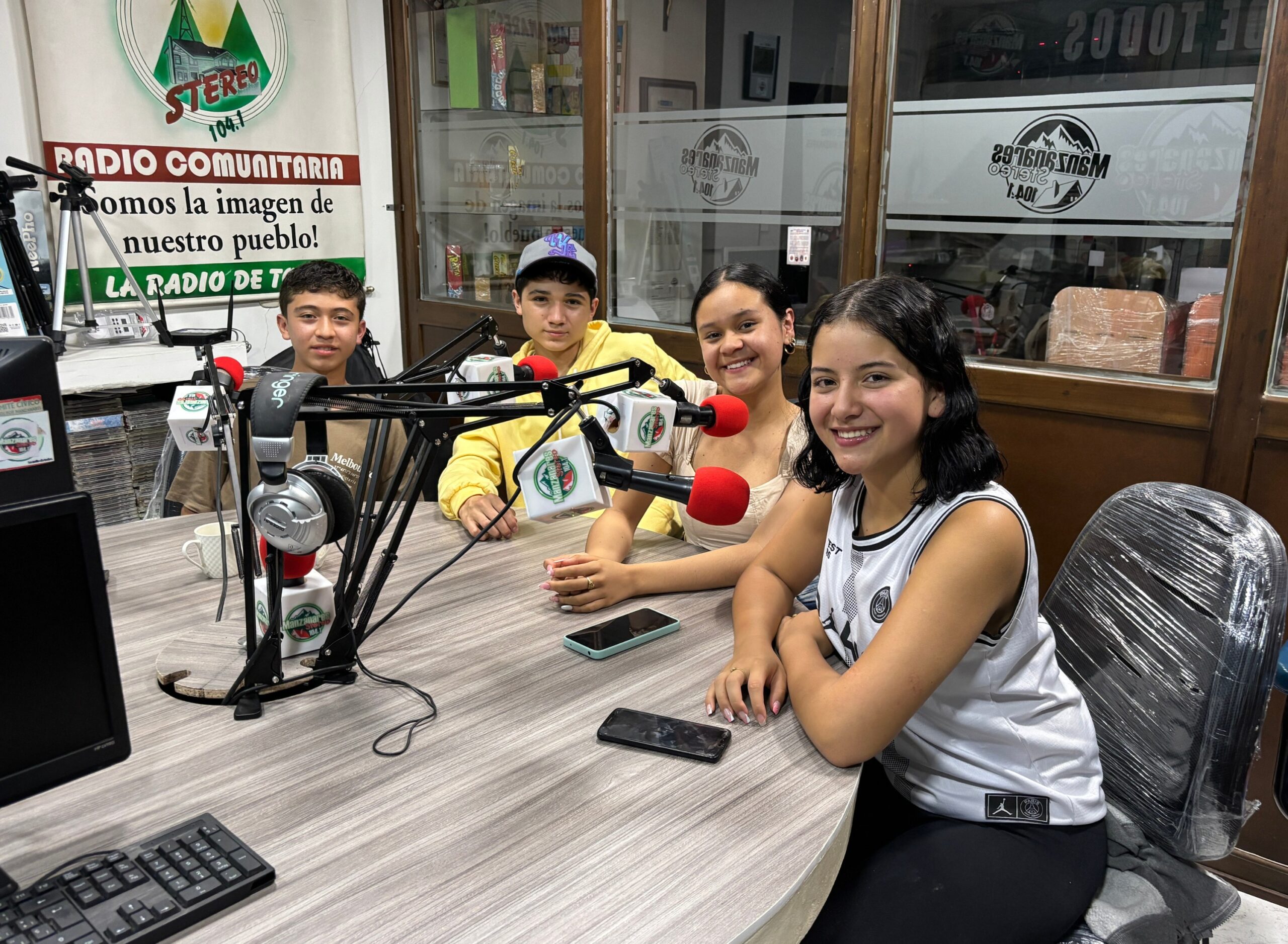 Galería - Manzanares Stereo 8
